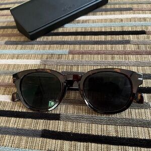 Roka *prescription* sunglasses. Just selling the frames.